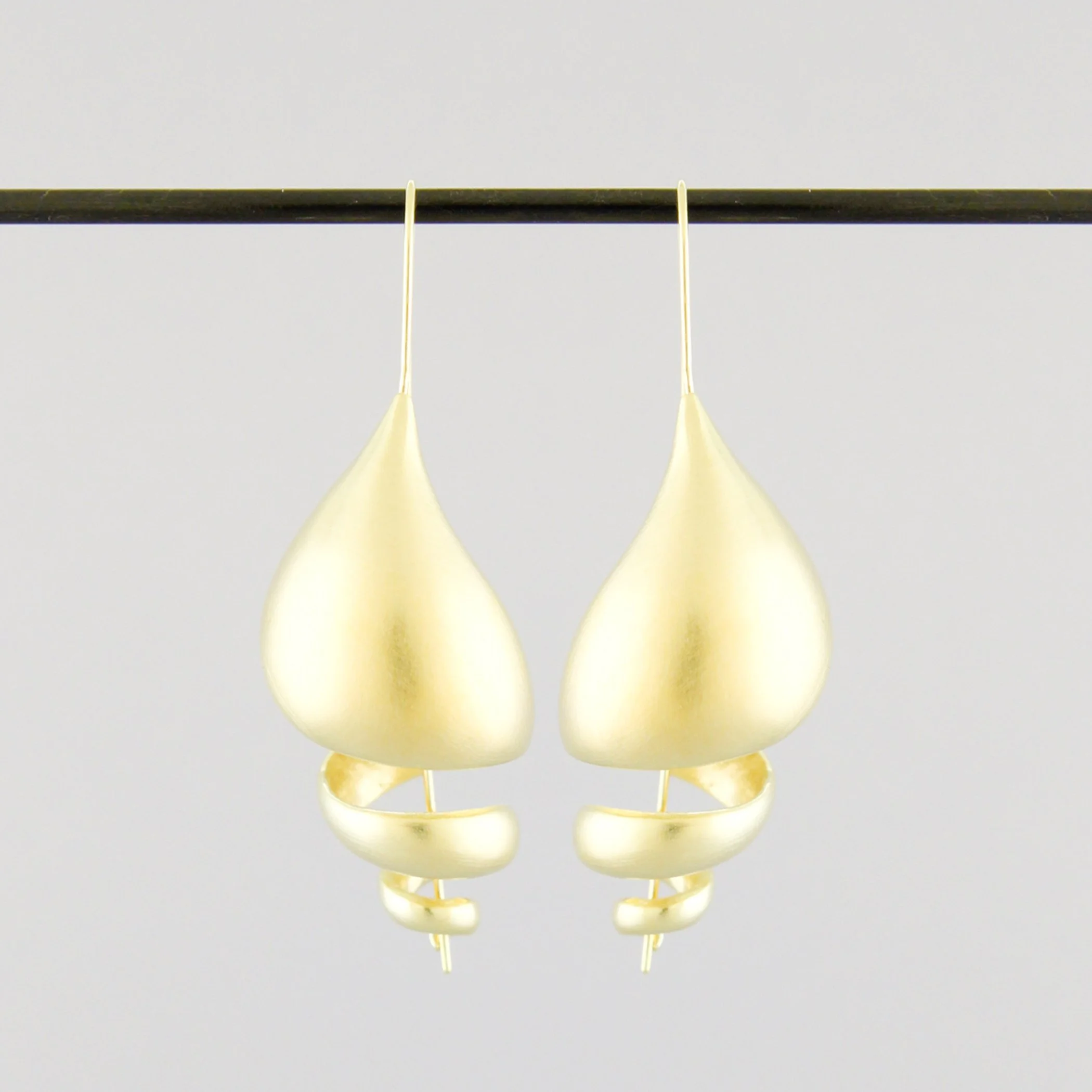 H e l l o ☻ˎˊ 　TED MUEHLING ピアス New Shells — Ted Muehling